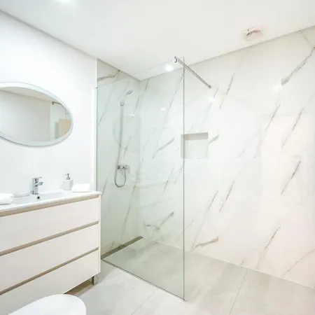 By Amazing Madeira Паул-ду-Мар