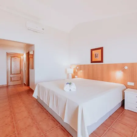 בית הארחה By Amazing Madeira פול דו מאר